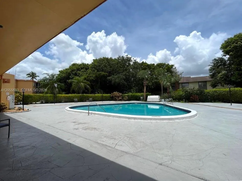 4334 NW 9th Avenue #9-1B