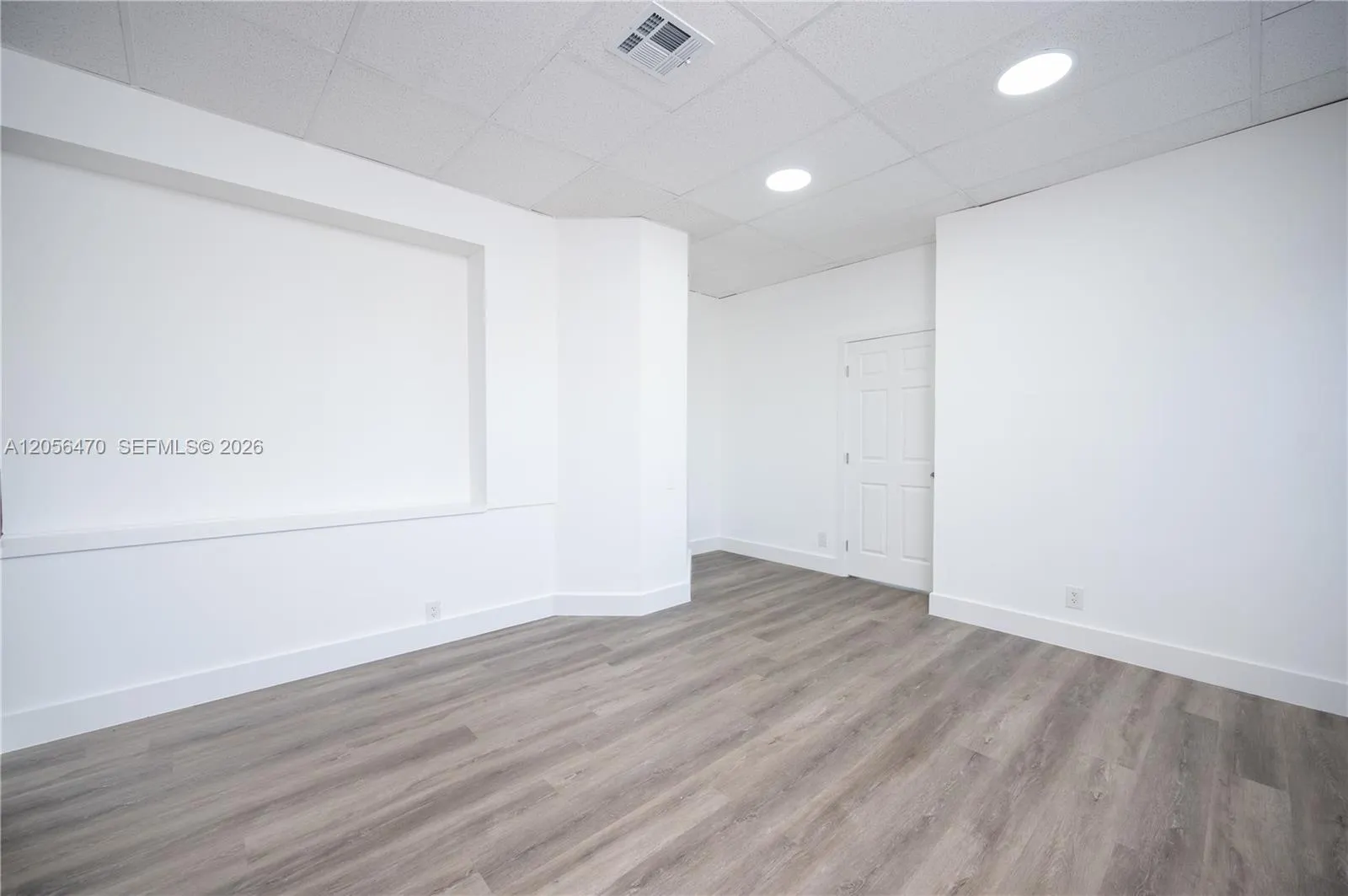 1100 S Powerline Road #1120