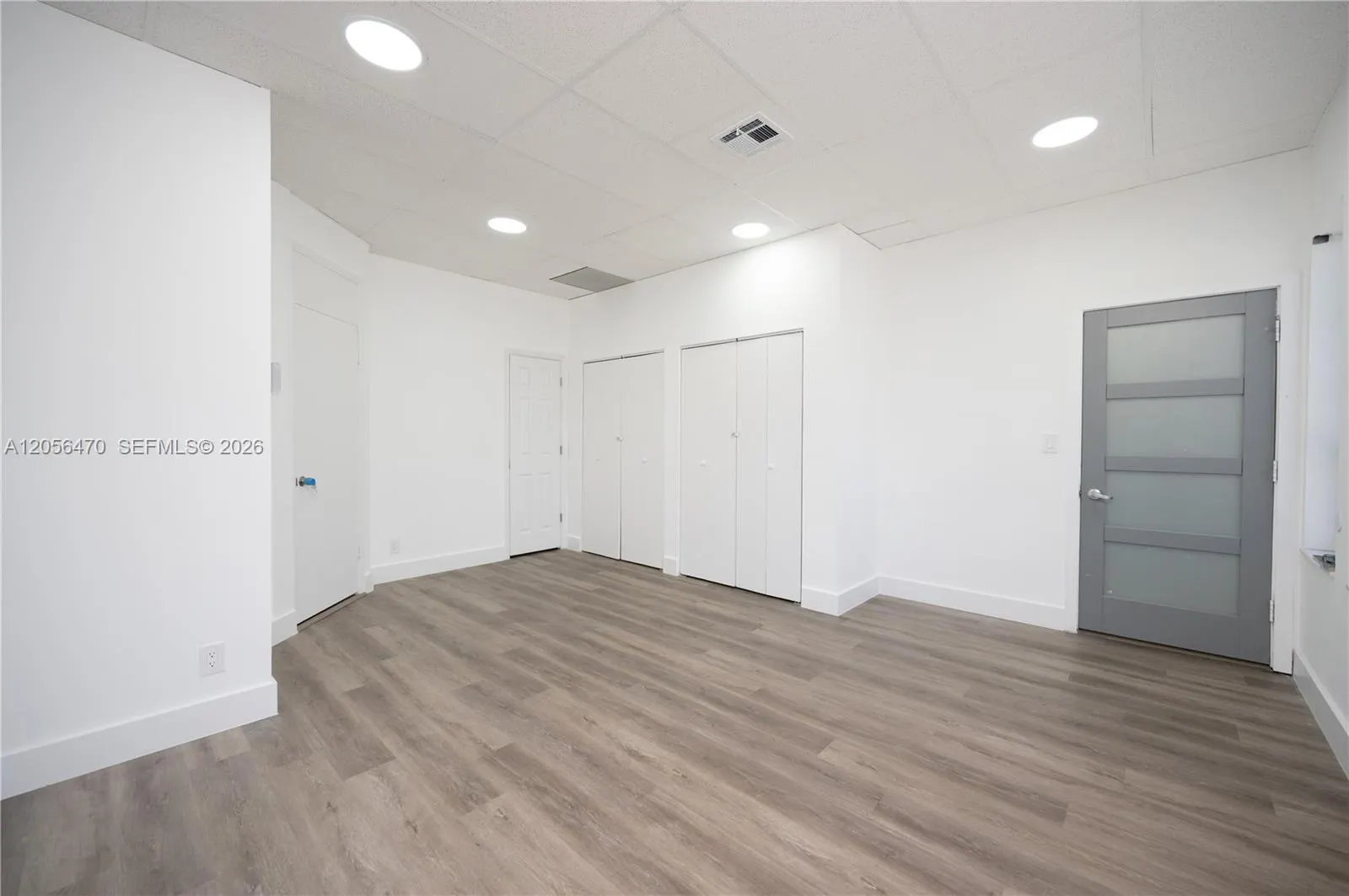 1100 S Powerline Road #1120