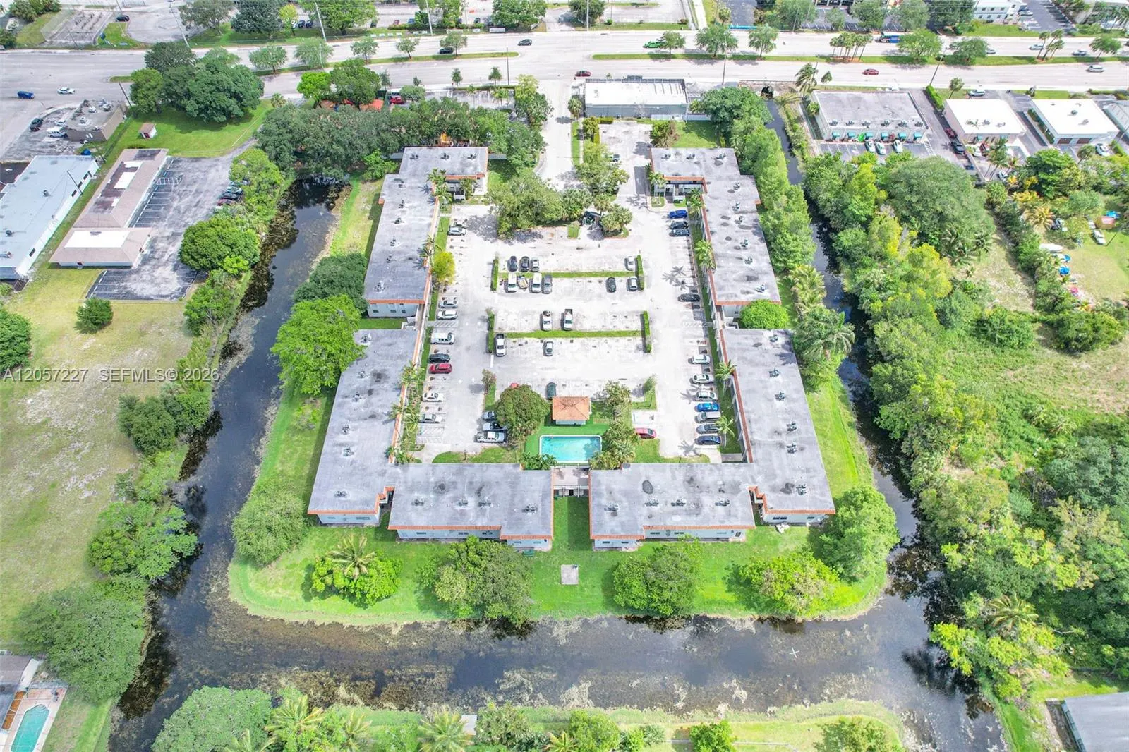400 NW 65