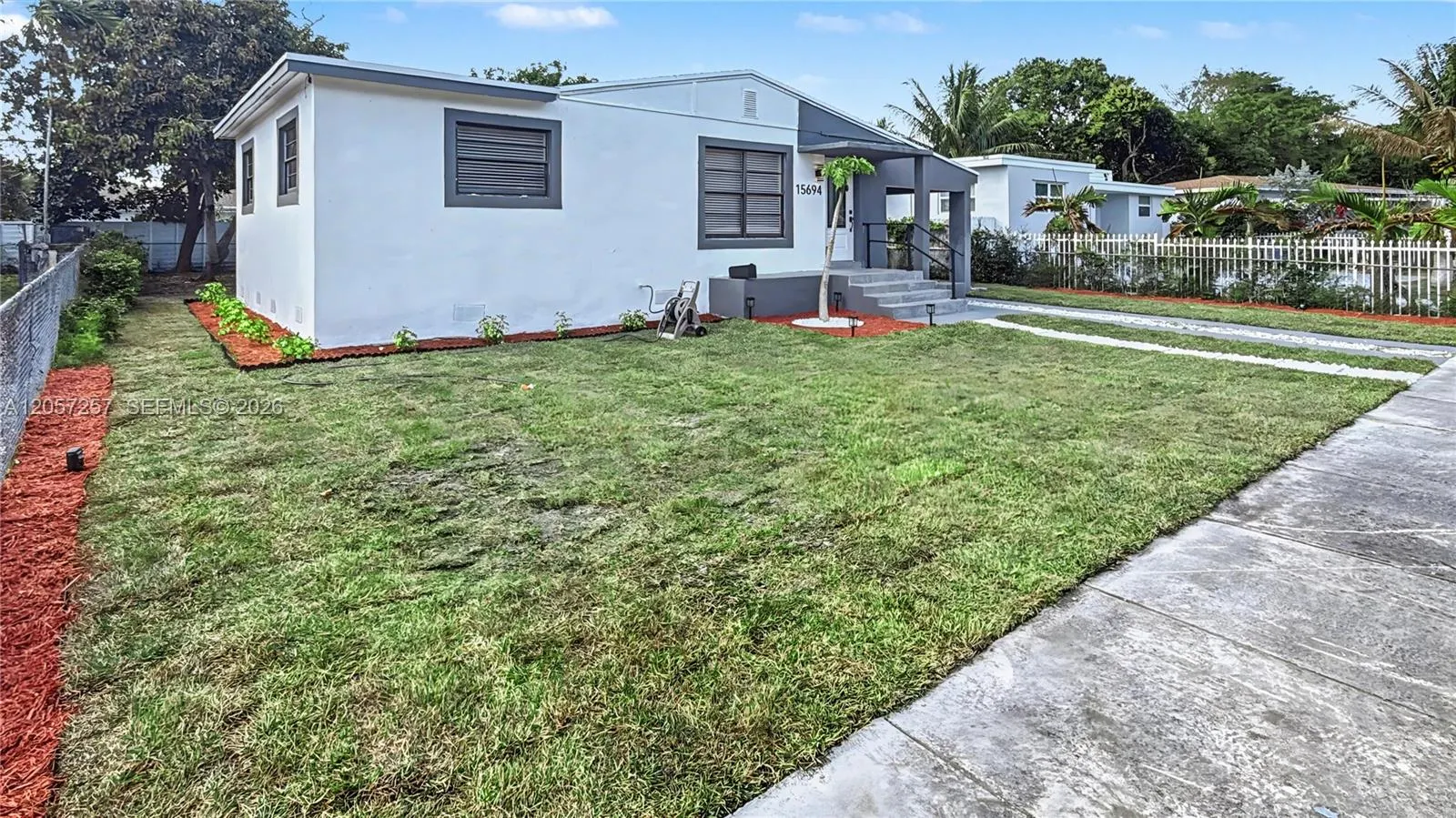 15694 NE 10th Court