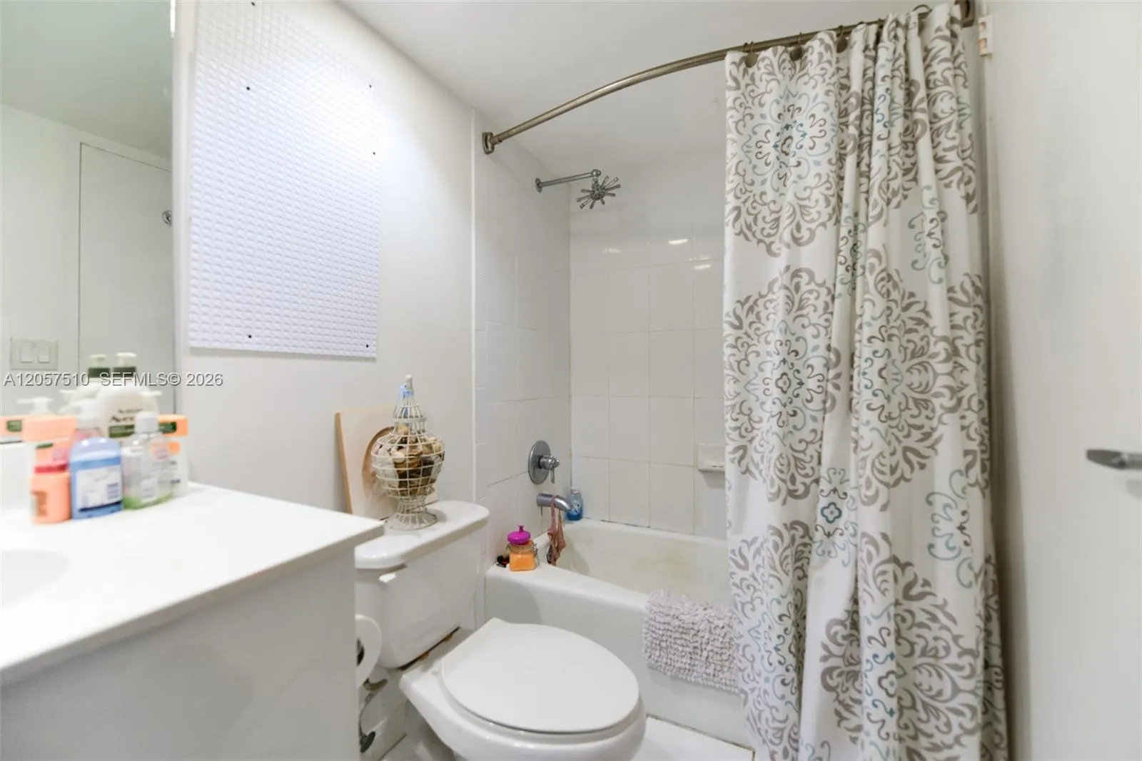 3000 S Ocean Drive #1506