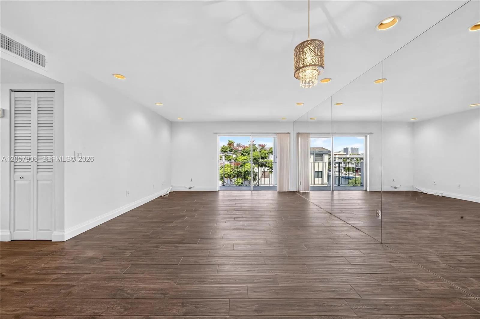 3642 NE 171st Street #305