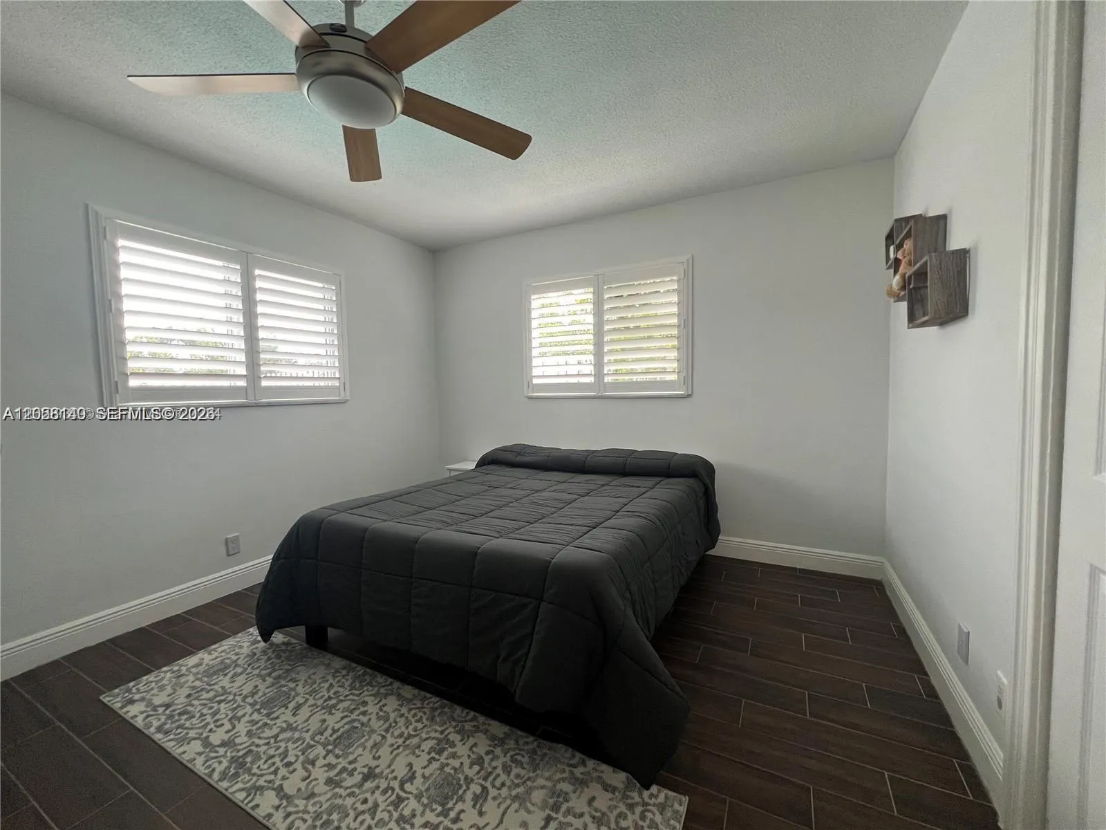 4081 Lake Drive