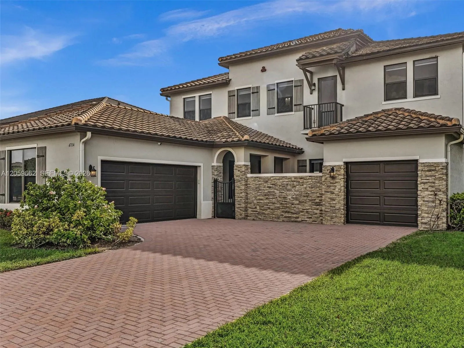 4784 Sophia Drive