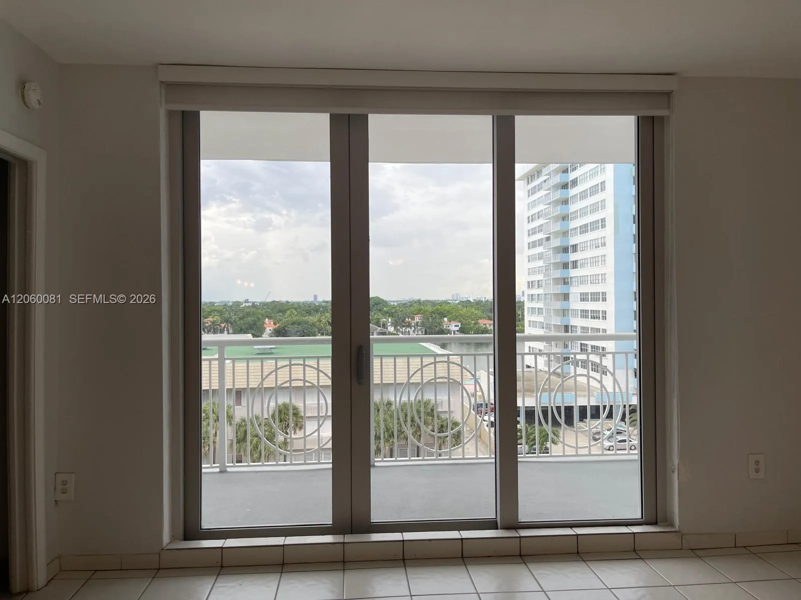 5825 Collins Avenue #7B