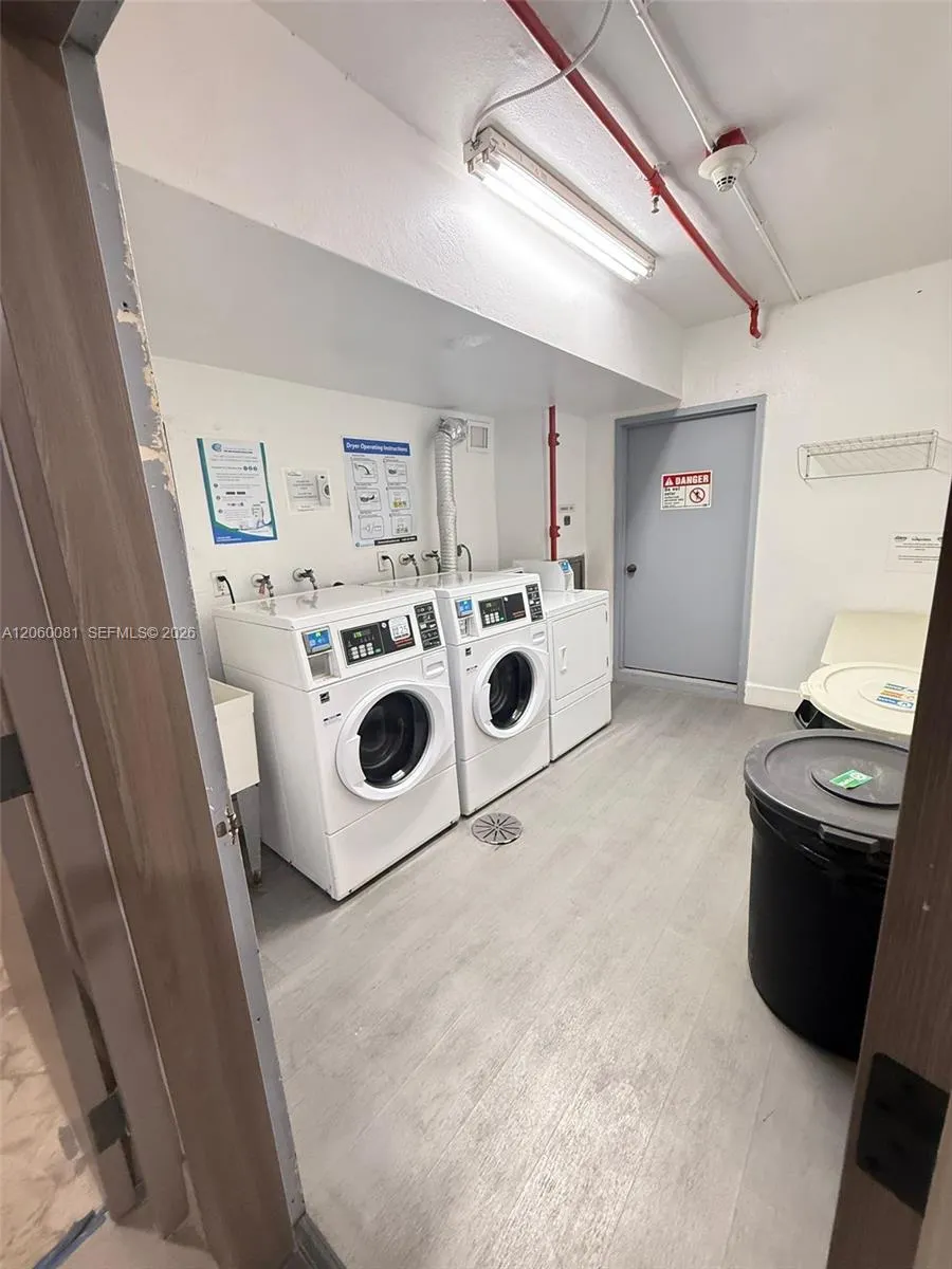 5825 Collins Avenue #7B