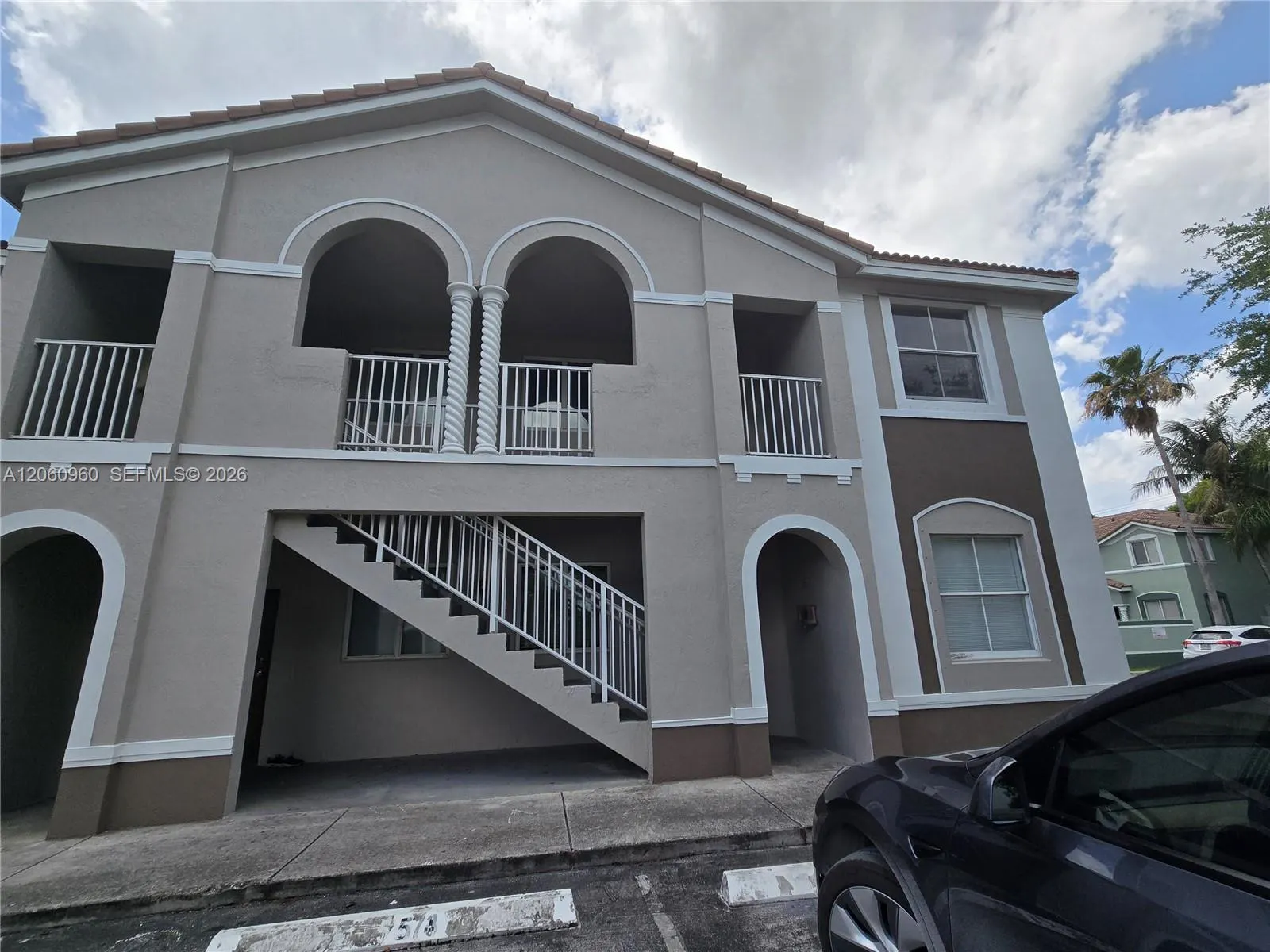 2758 SE 17th Avenue #203