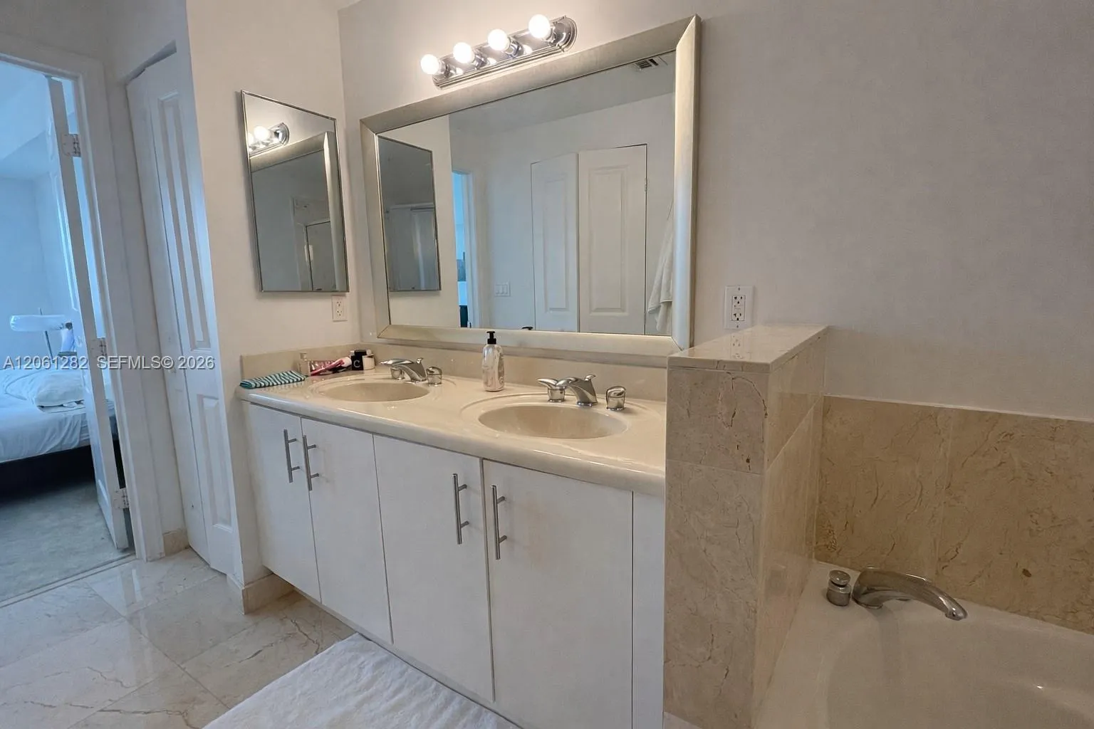 7900 Harbor Island Drive #706