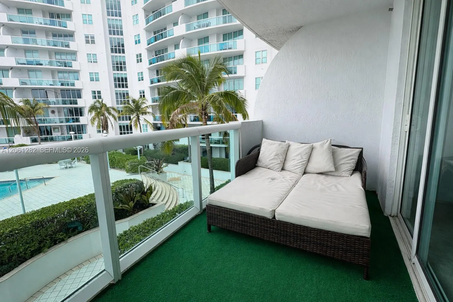 7900 Harbor Island Drive #706