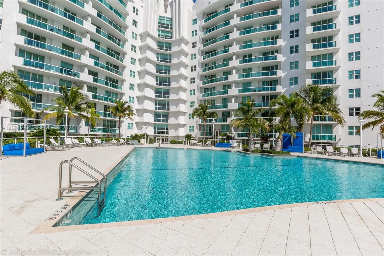7900 Harbor Island Drive #706