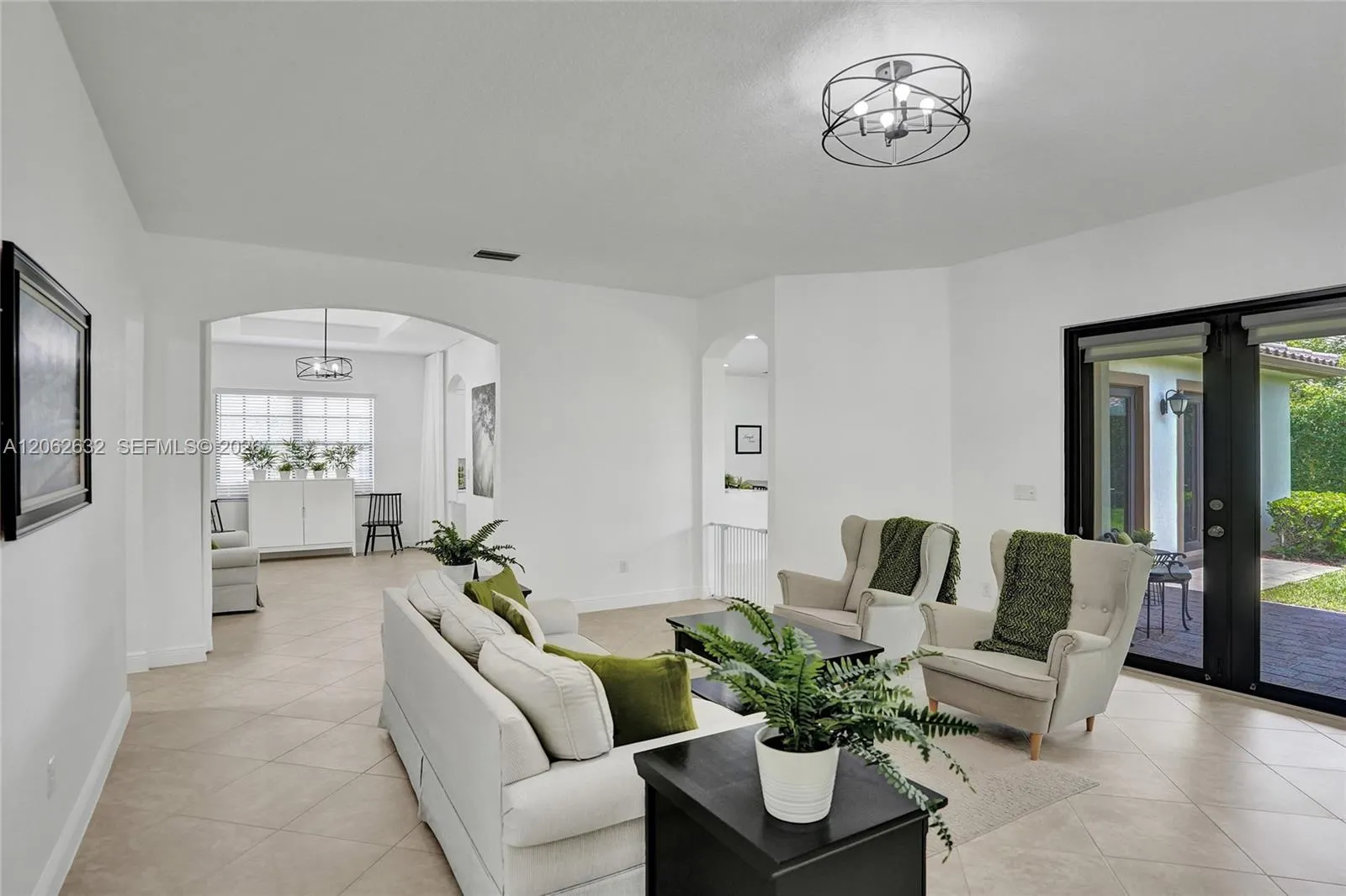 9000 Lakeview Place