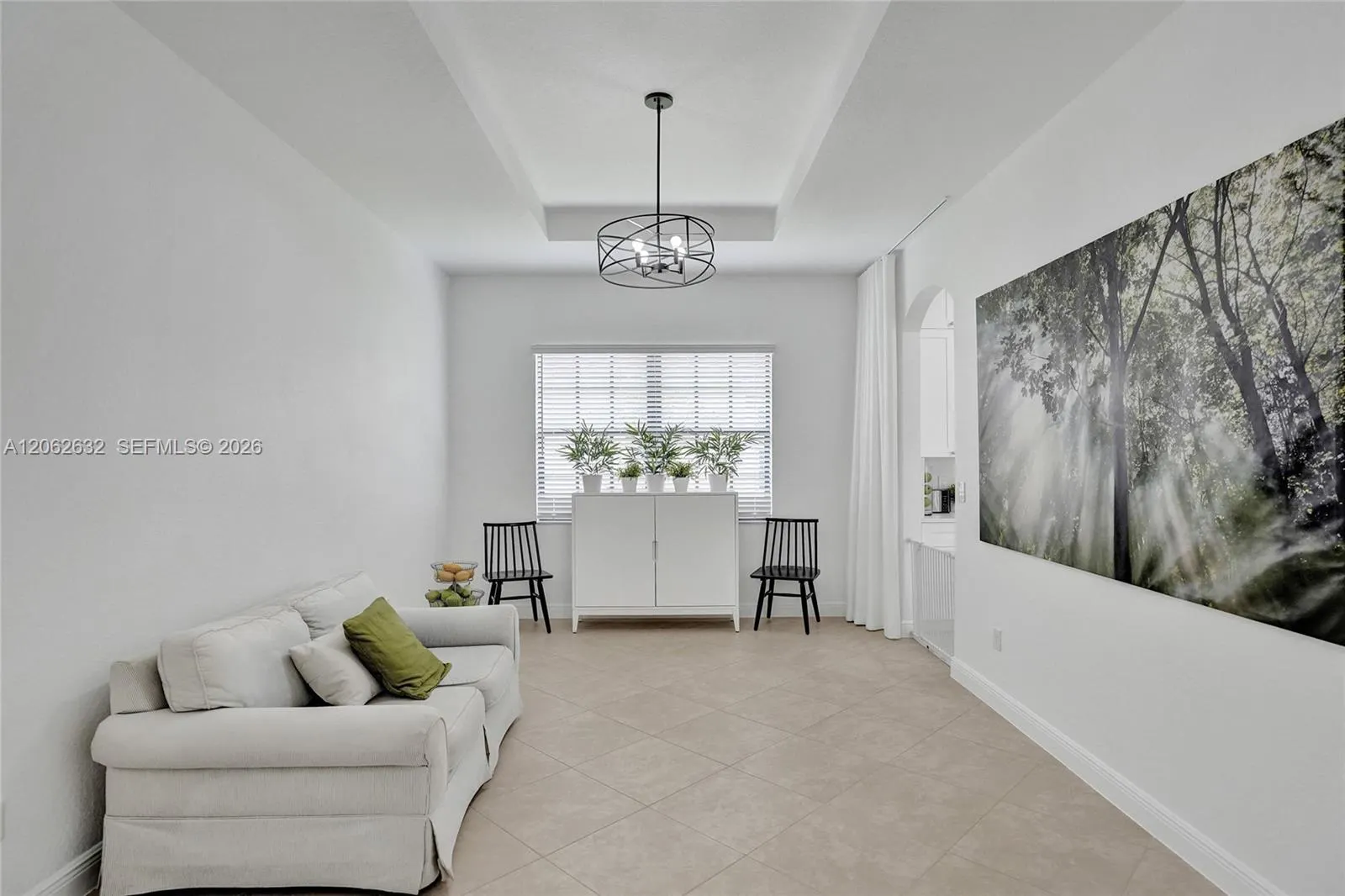 9000 Lakeview Place