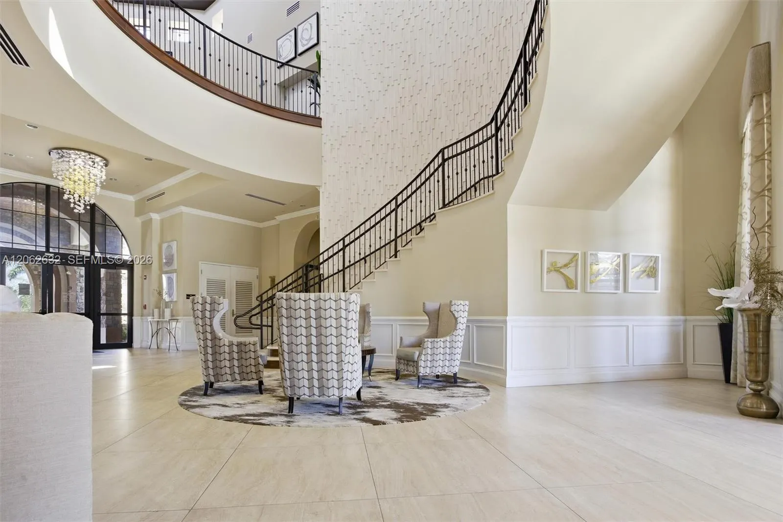 9000 Lakeview Place