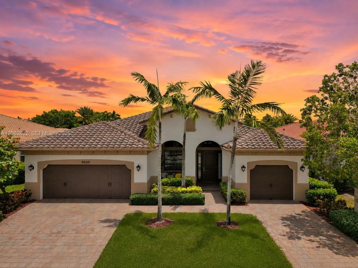 9000 Lakeview Place