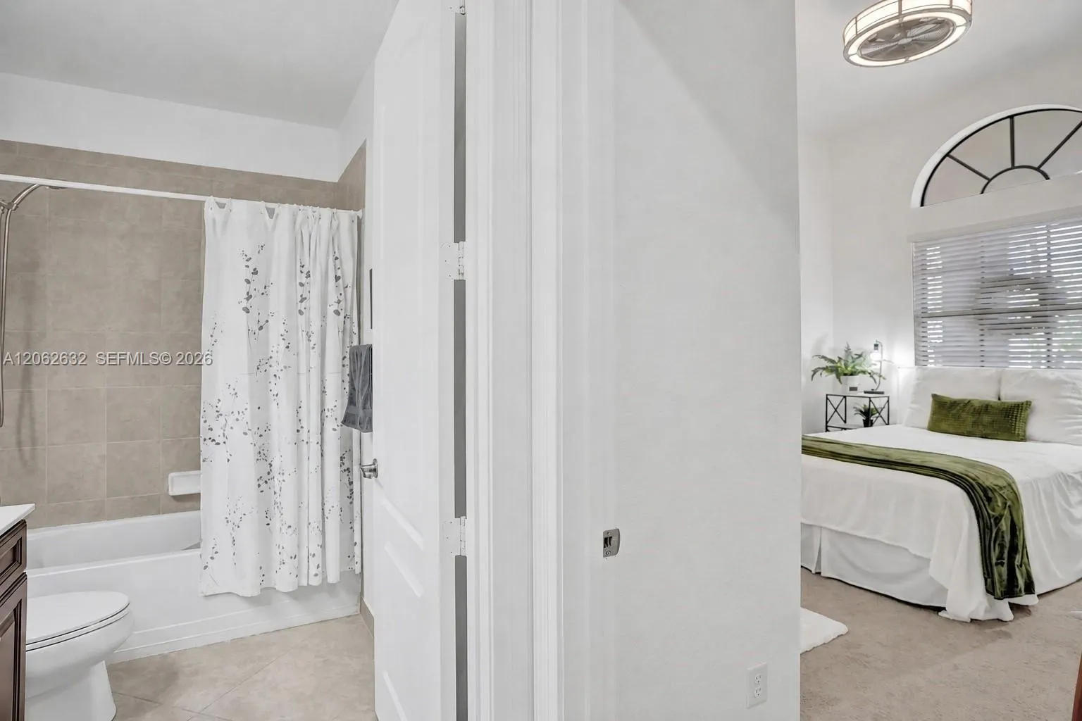 9000 Lakeview Place