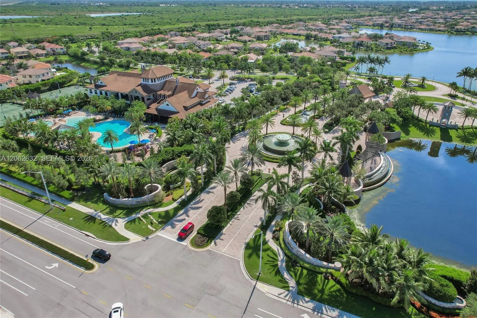 9000 Lakeview Place