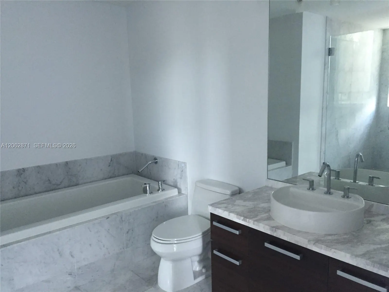 244 Biscayne Boulevard #202