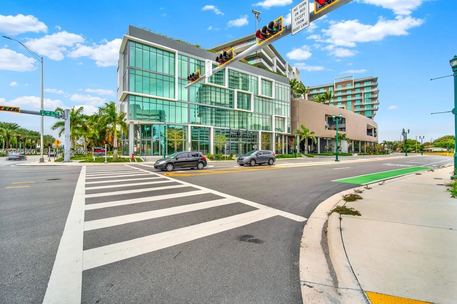 21290 Biscayne Boulevard #407
