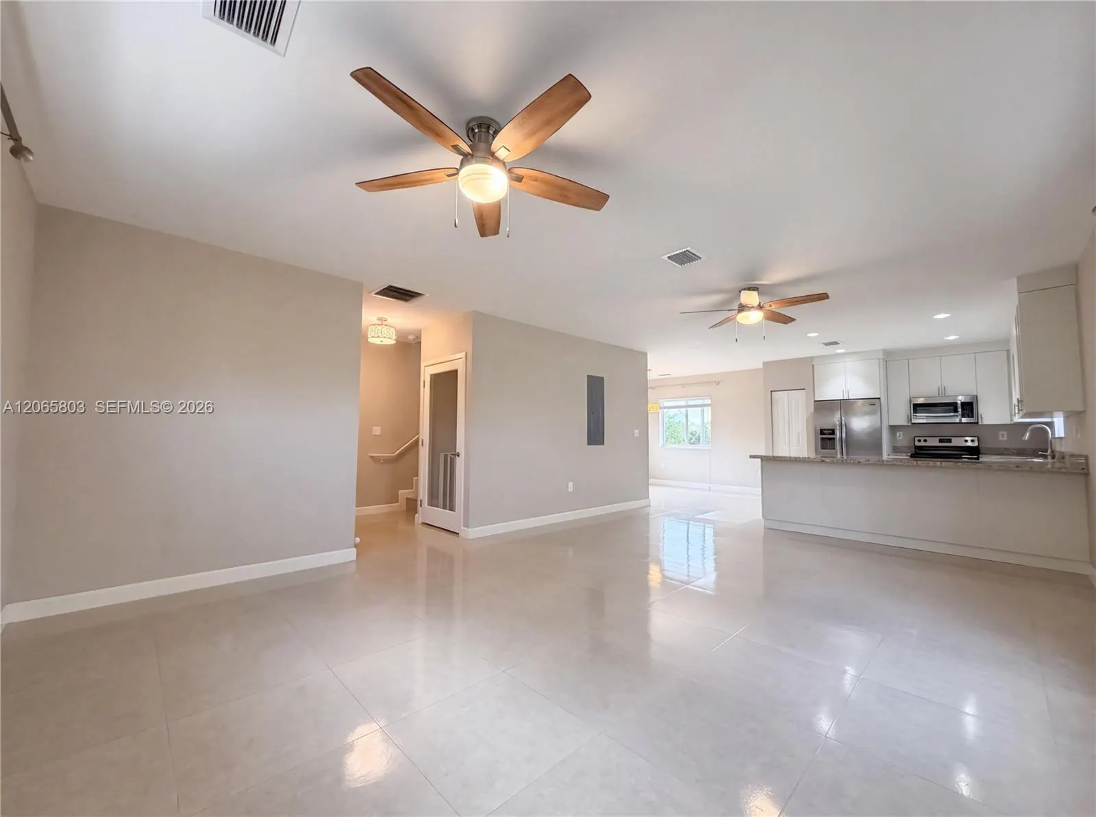 17 Lakeview Drive