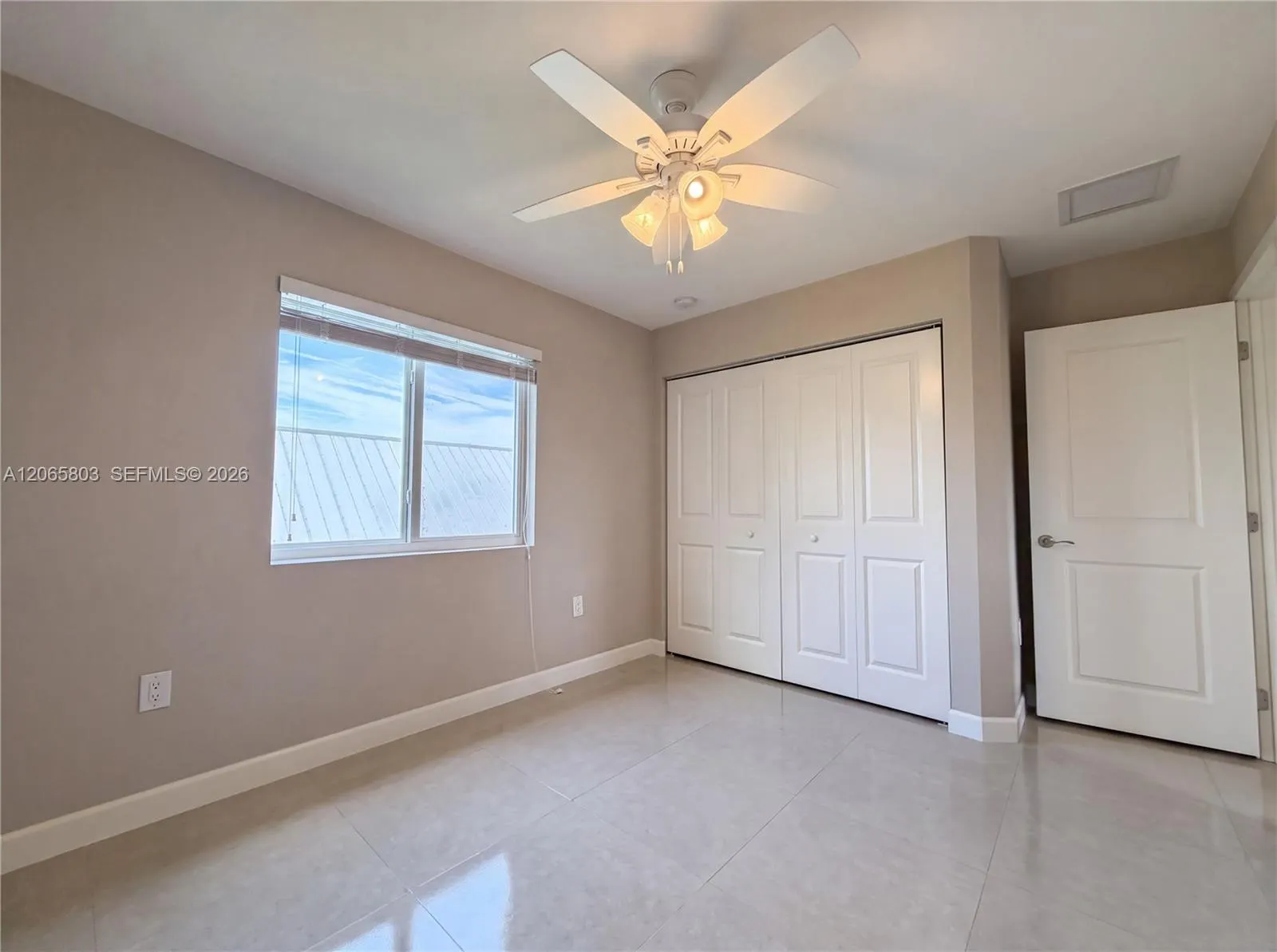 17 Lakeview Drive