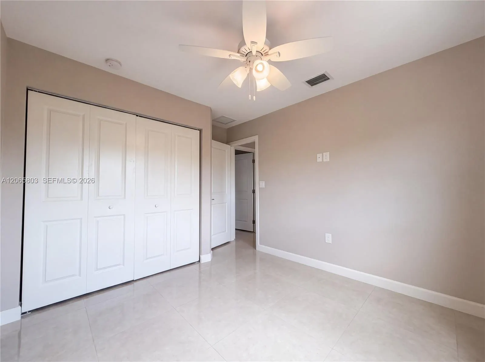 17 Lakeview Drive