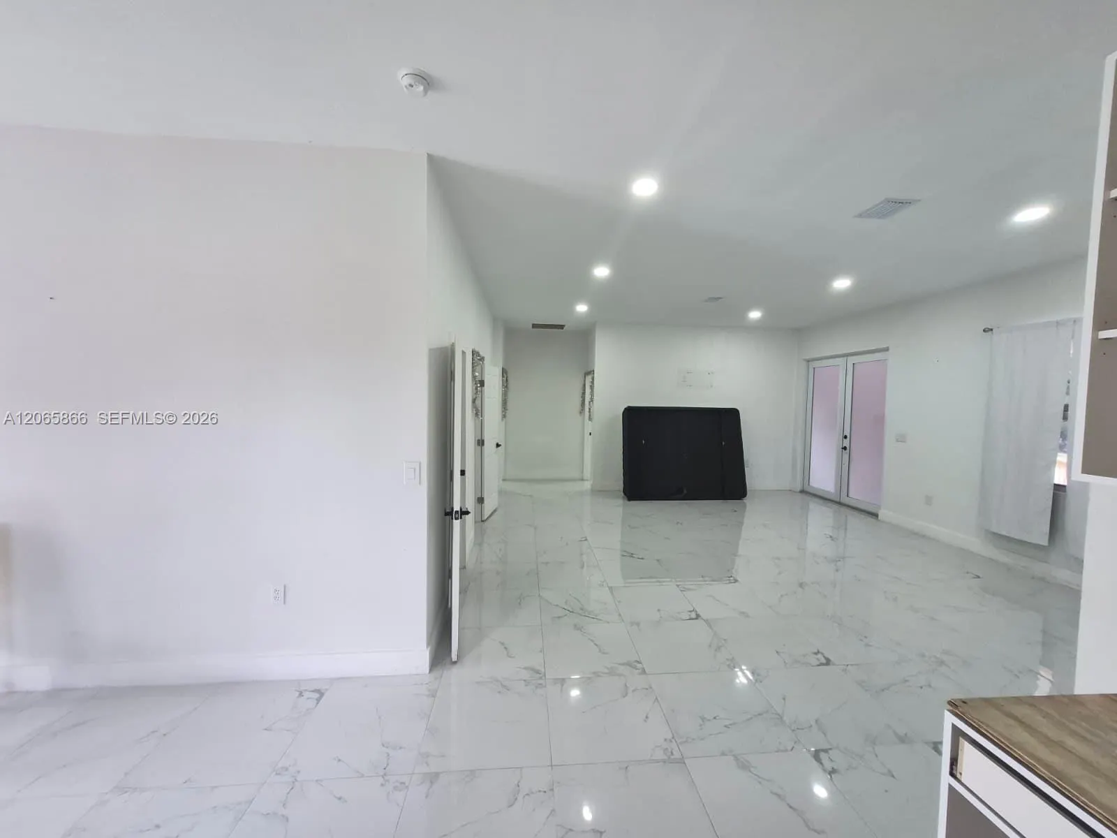 160 N Granja Street