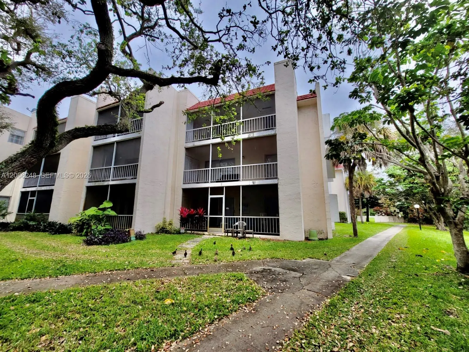 610 NW 13th Street #11