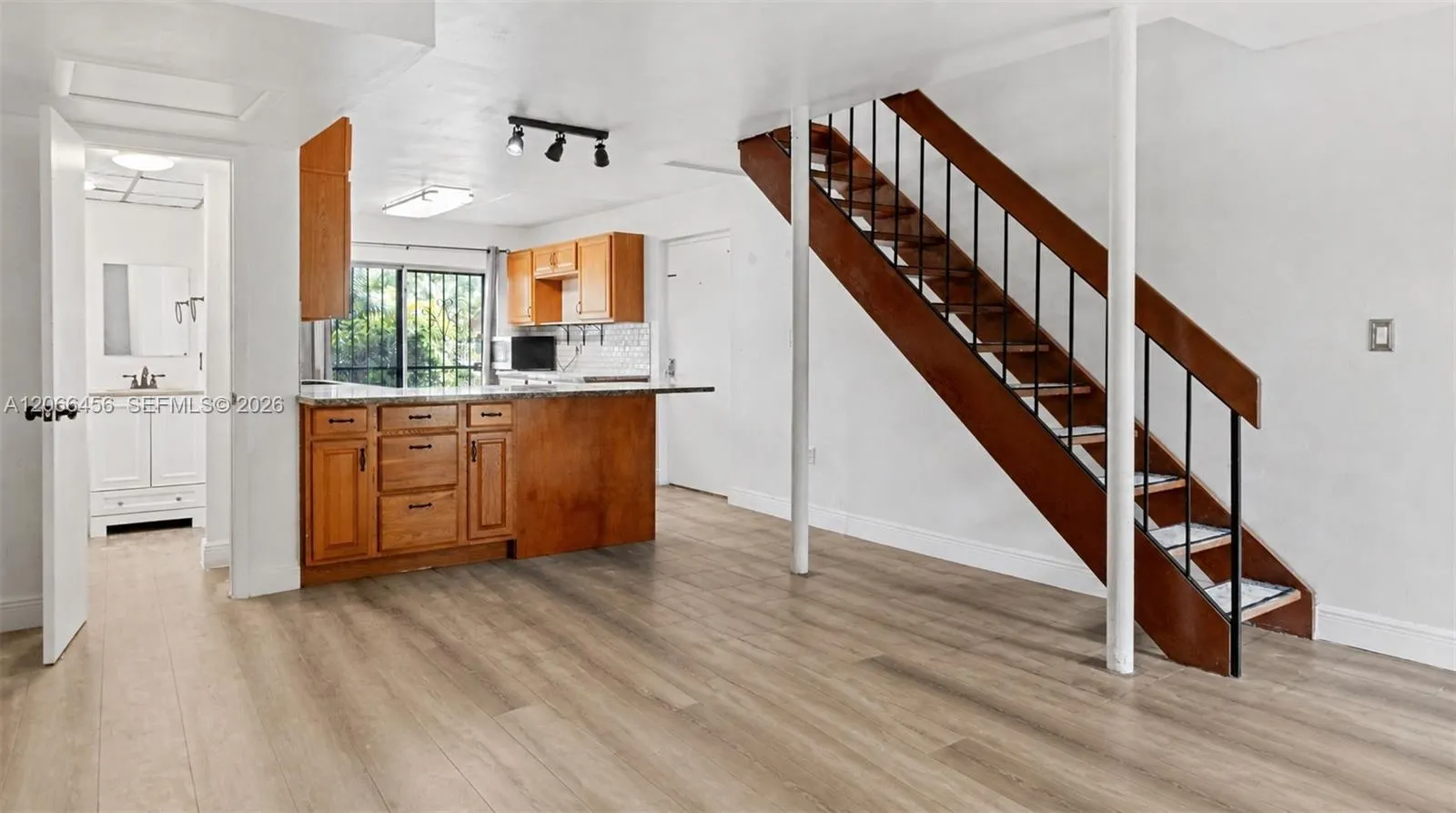 8953 NE 4th Ave Road #8953