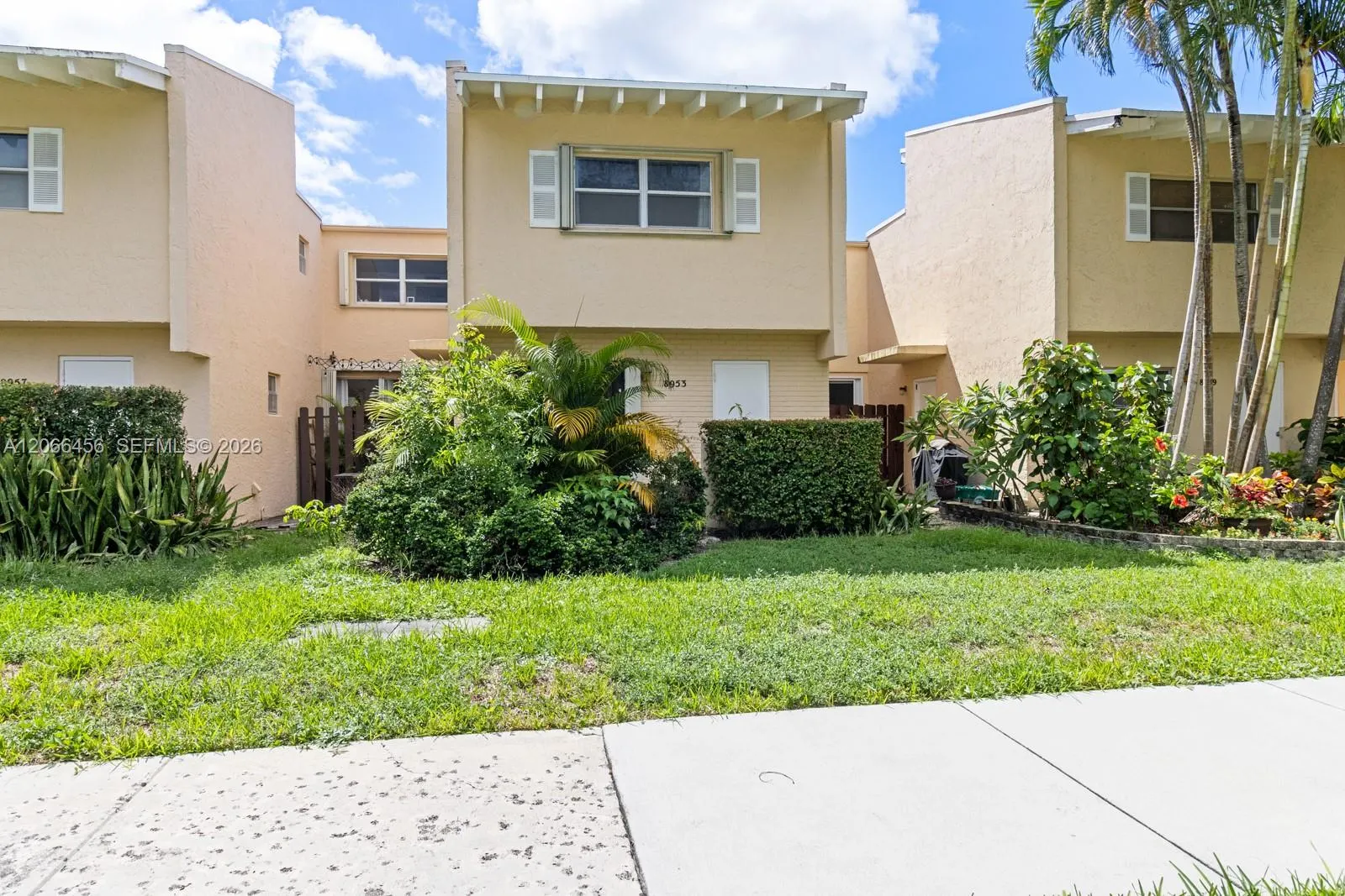 8953 NE 4th Ave Road #8953