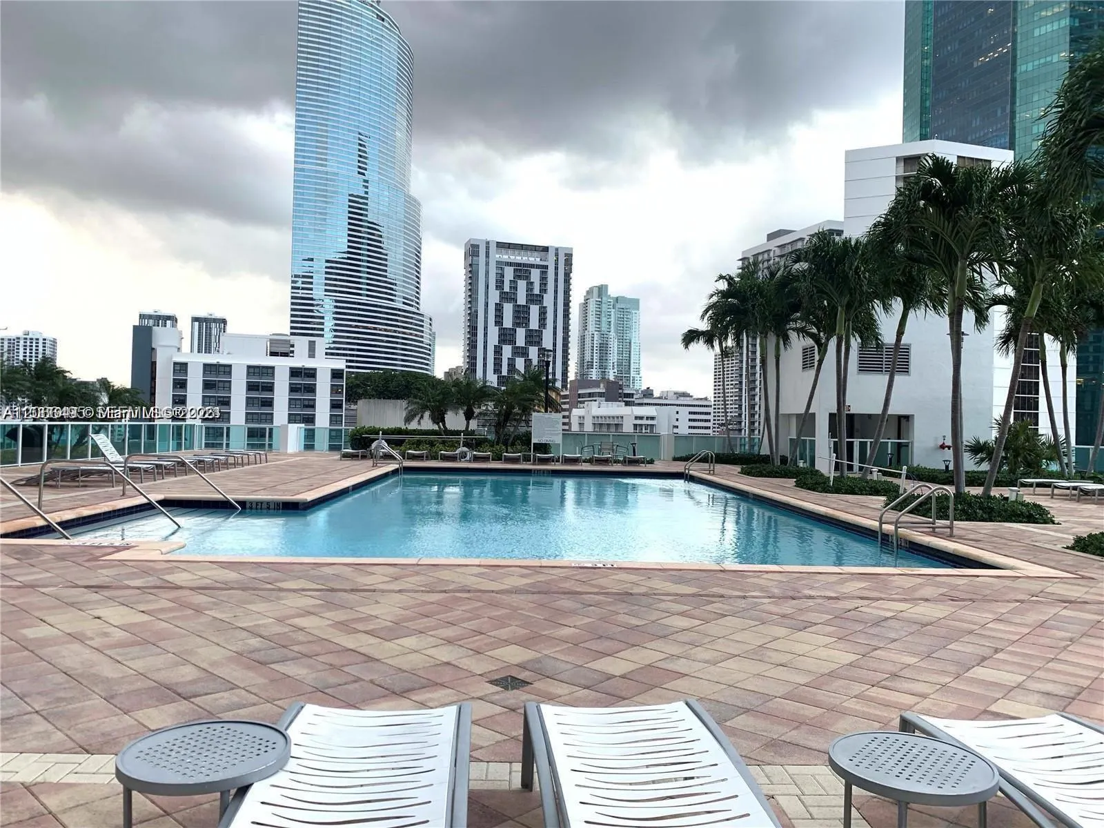 41 SE 5th Street #414