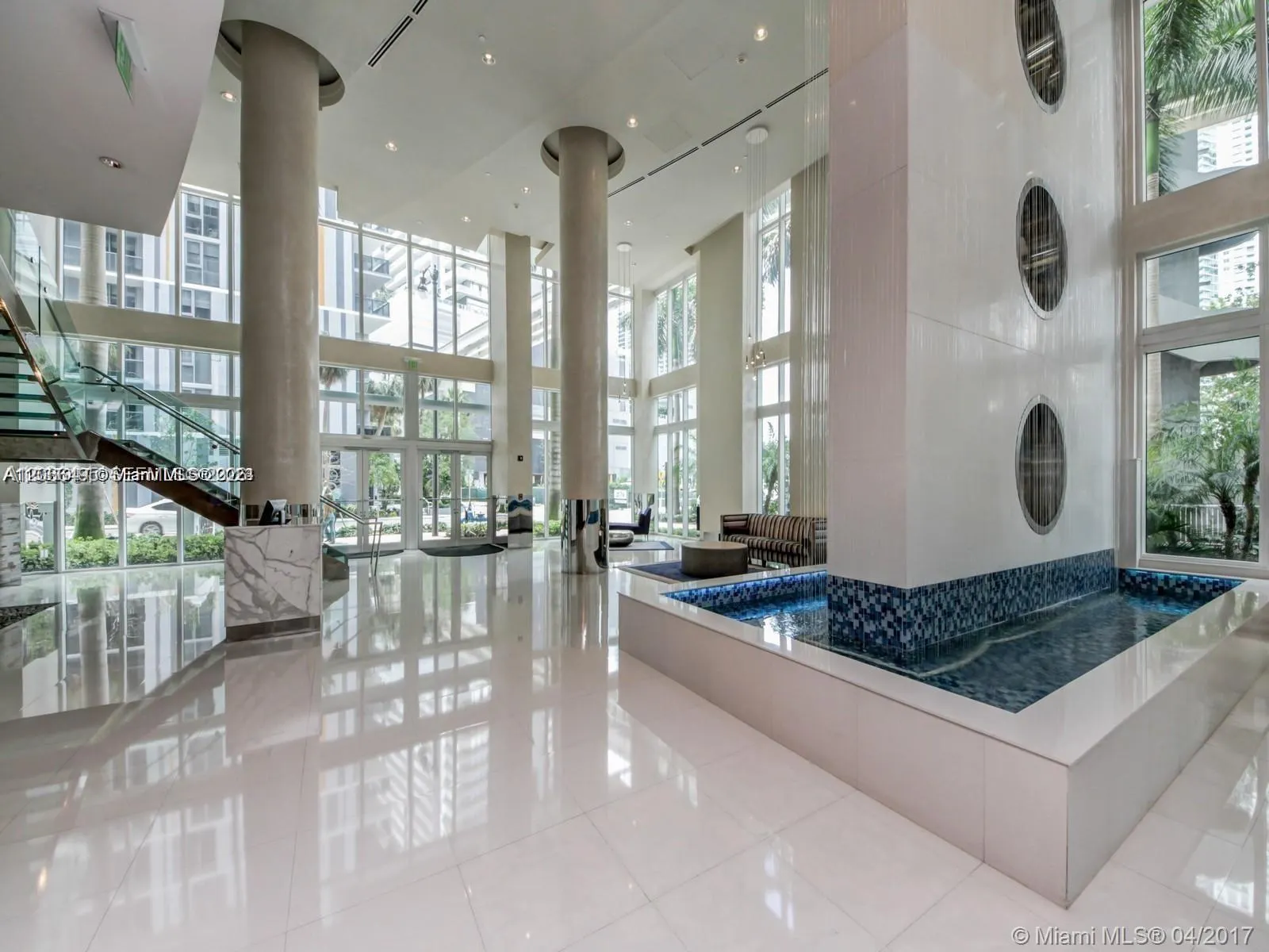 41 SE 5th Street #414