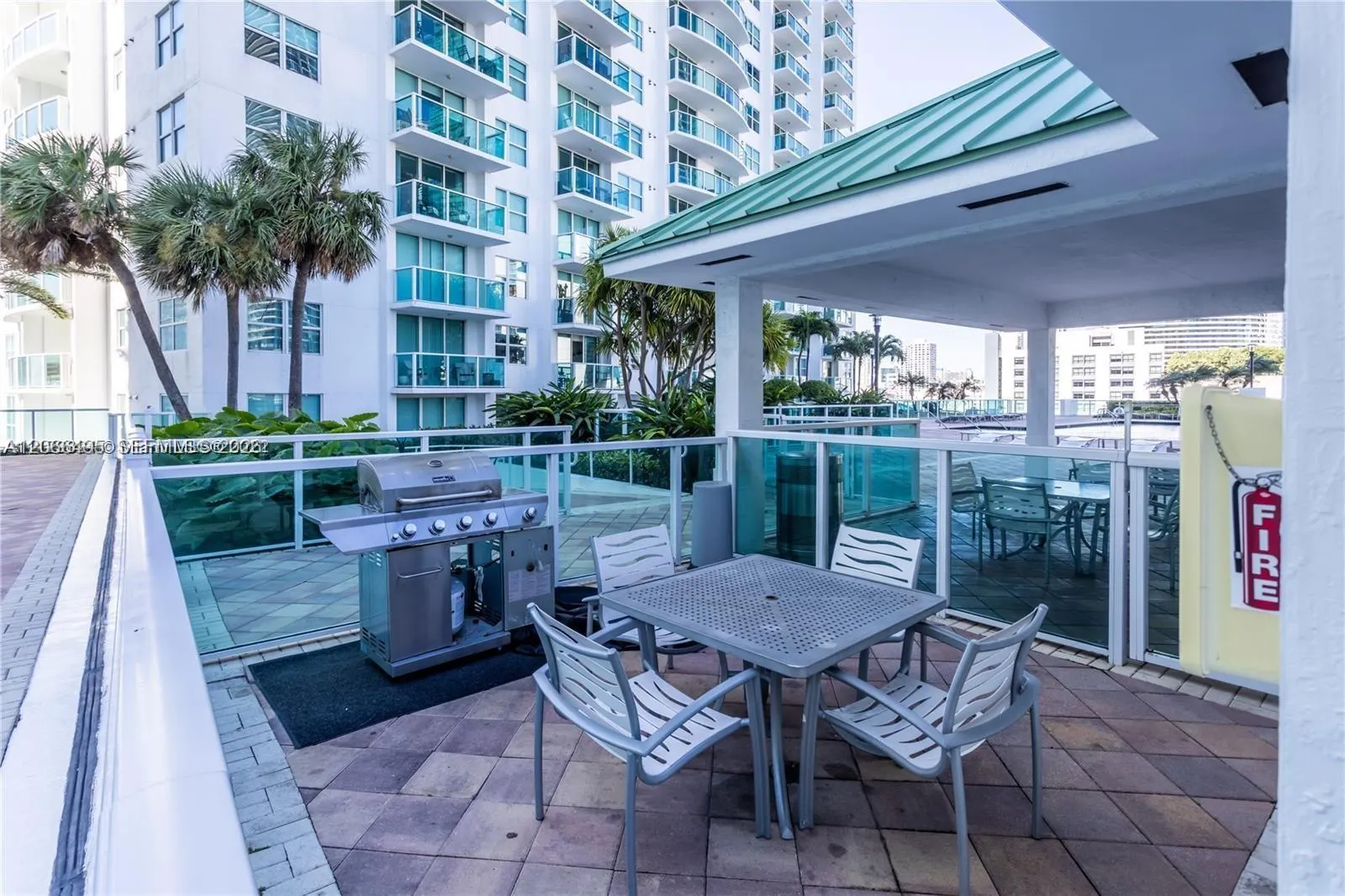 41 SE 5th Street #414