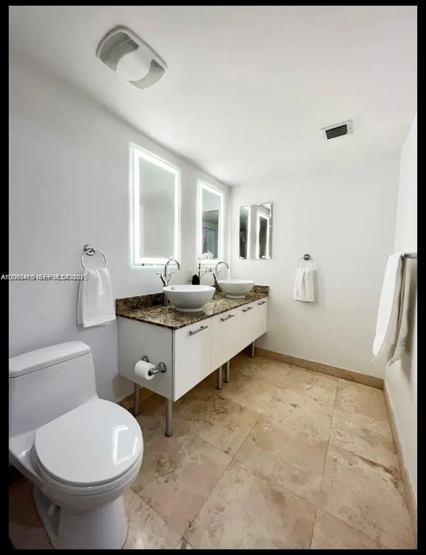 41 SE 5th Street #414
