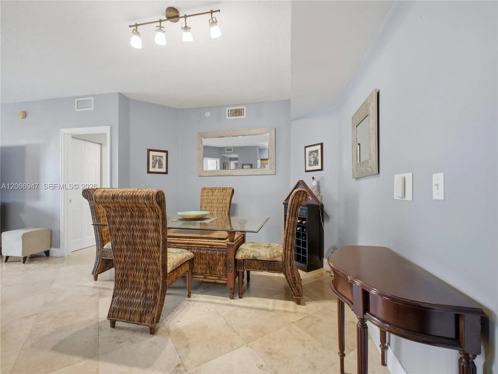 11710 Saint Andrews Place #202