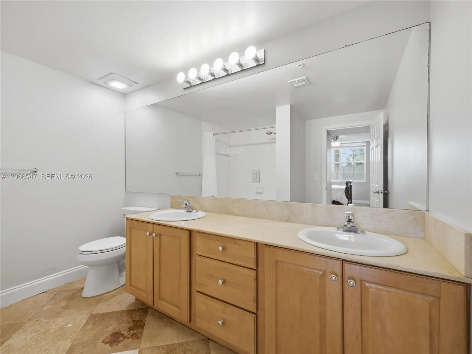 11710 Saint Andrews Place #202