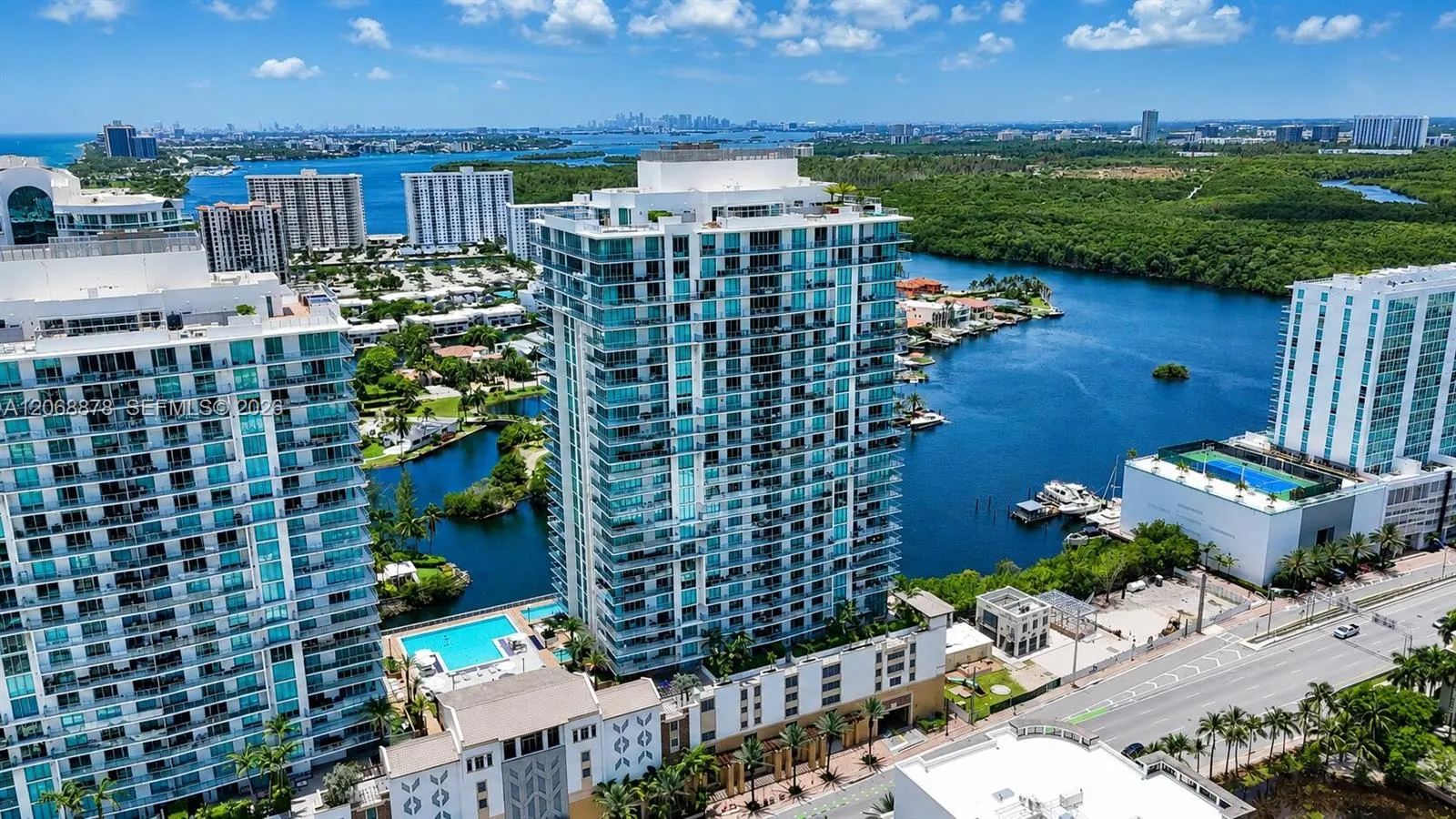 330 Sunny Isles Boulevard #5-1107