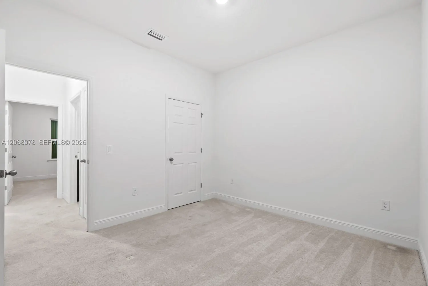 2844 NW 27th
