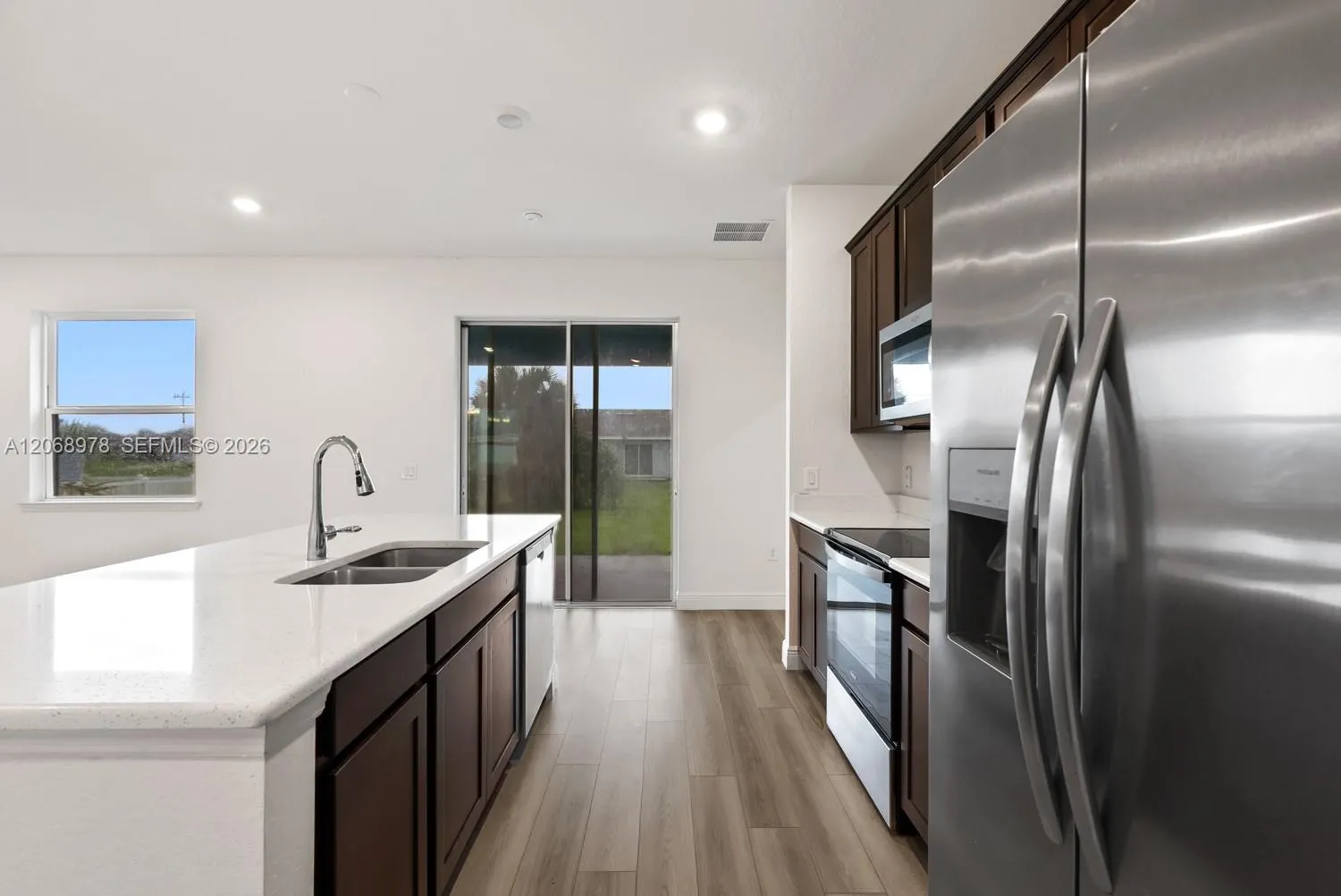 2844 NW 27th