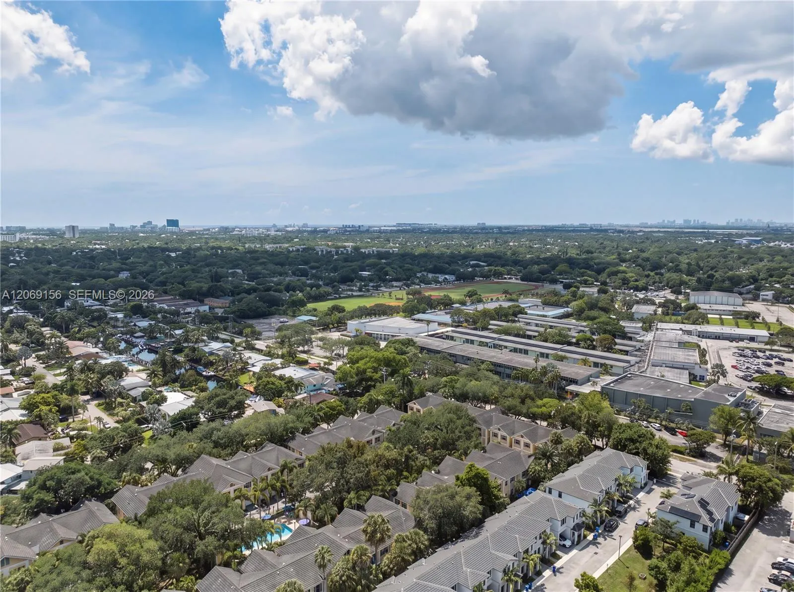 525 SW 18th Avenue #26
