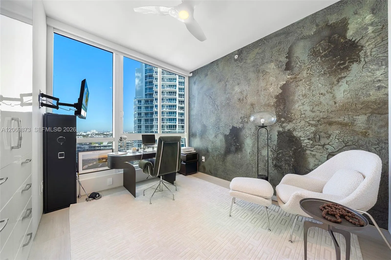 100 S Pointe Drive #1409