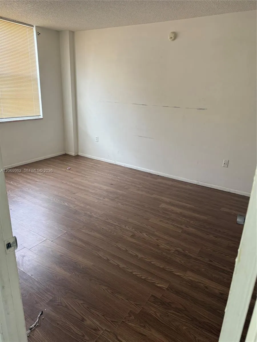 15600 NW 7th Avenue #301-1