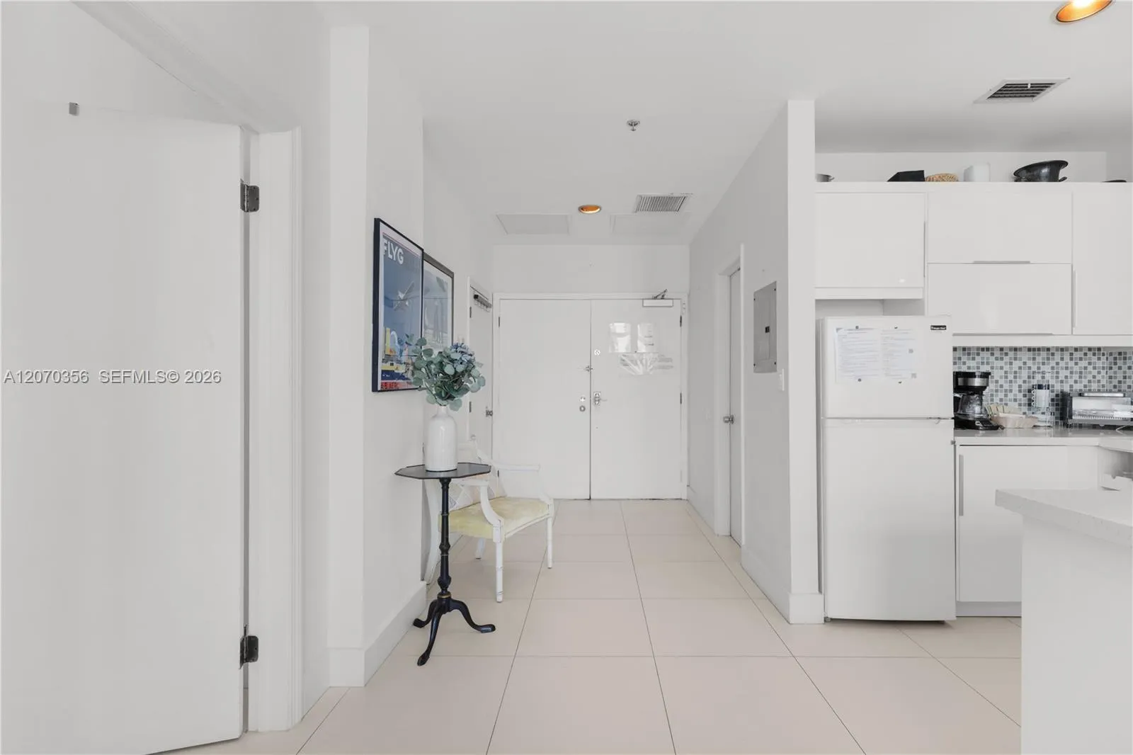 5445 Collins Avenue #TS11