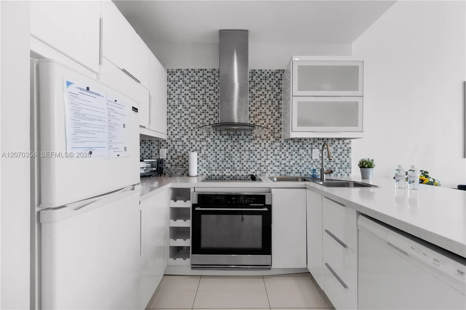 5445 Collins Avenue #TS11