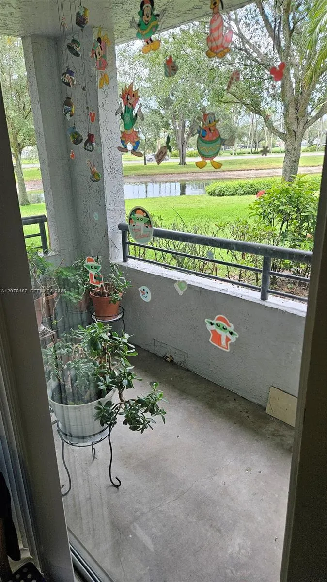 931 Lyons Road #4102