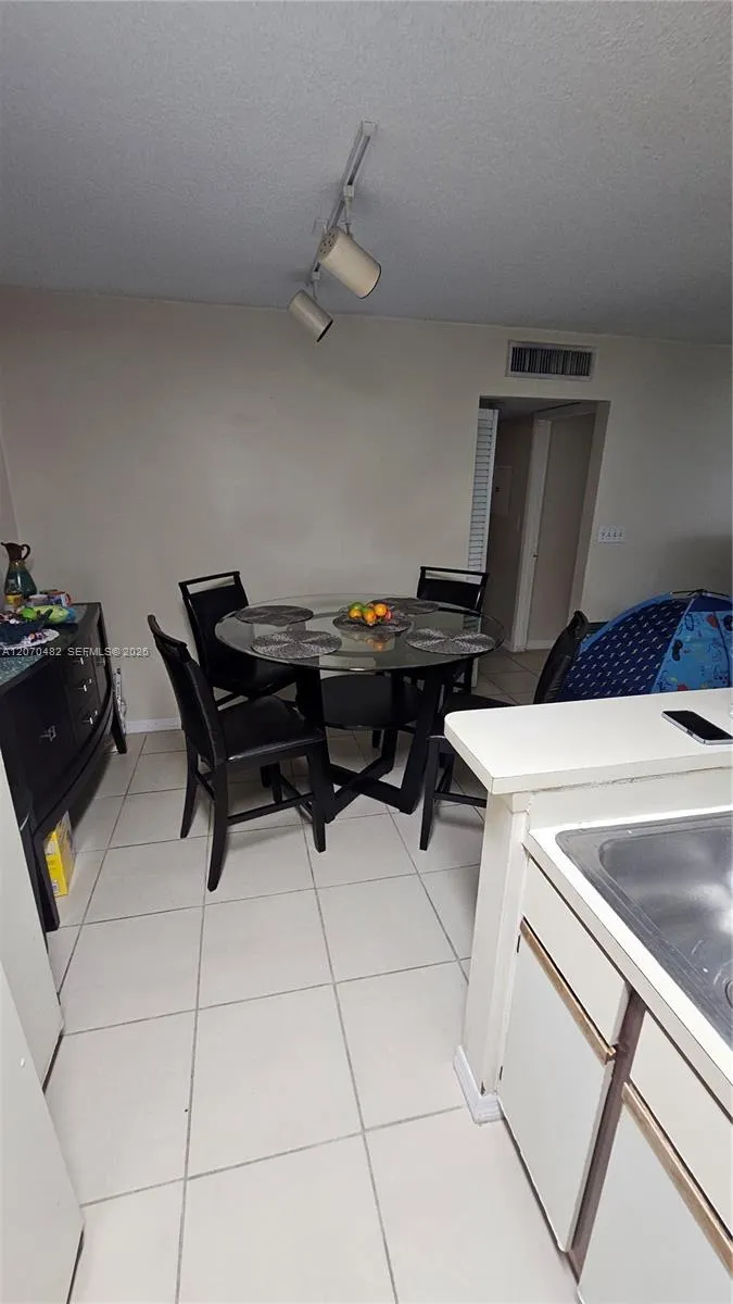 931 Lyons Road #4102