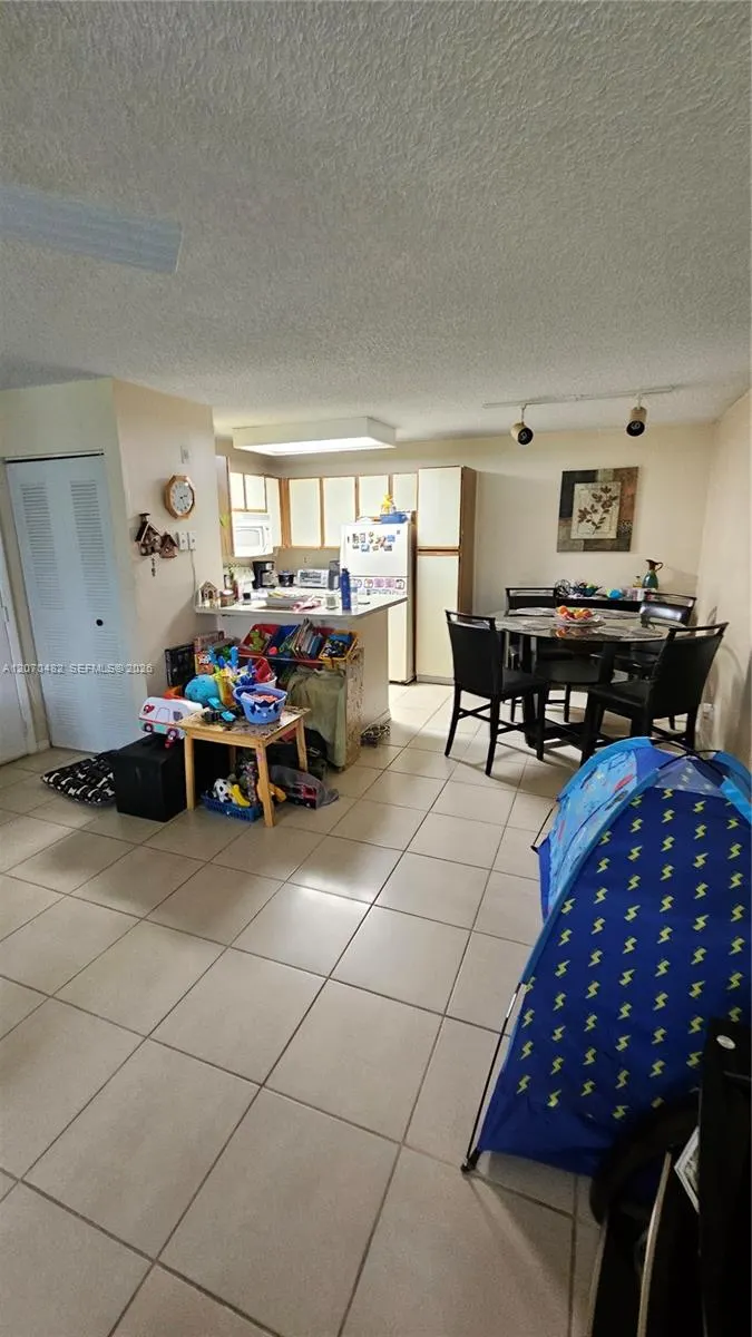 931 Lyons Road #4102