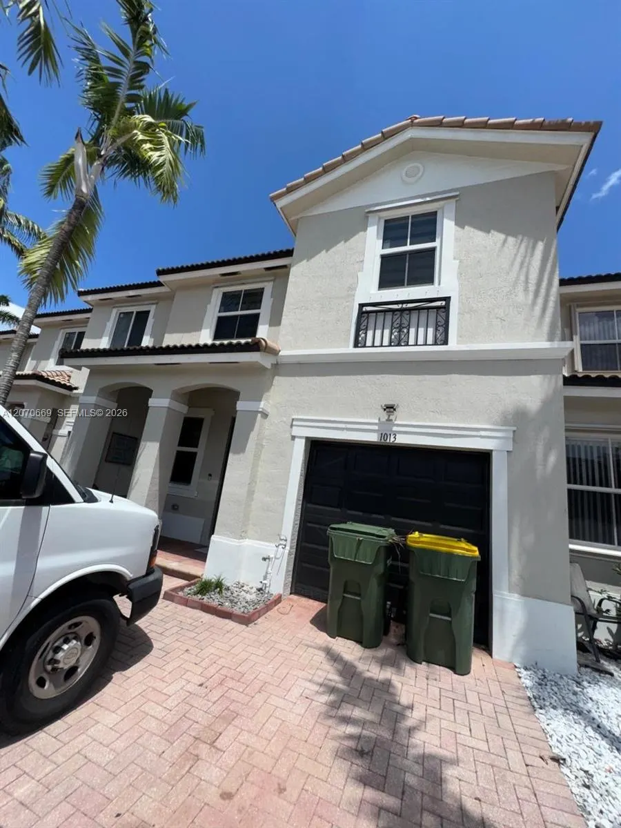 1013 NE 42nd Avenue #1013