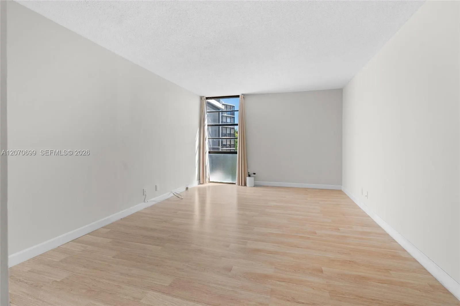 3401 N Country Club Drive #519