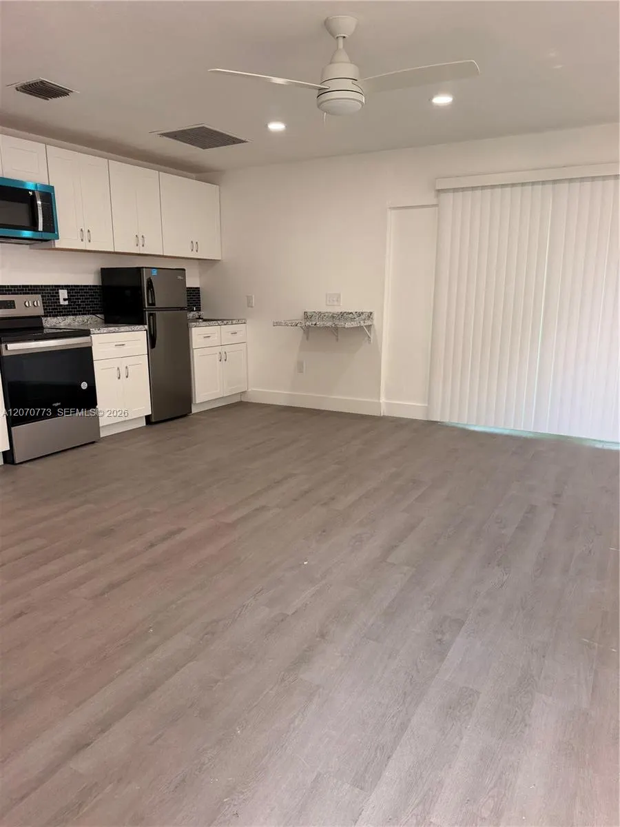 165 SW 5th Court #2